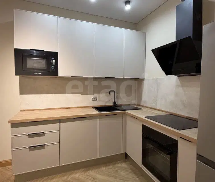Продаётся 1-комнатная квартира, 38.9 м²