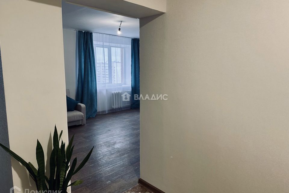 Продаётся 1-комнатная квартира, 42.1 м²