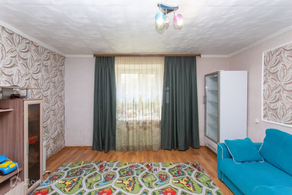 Продаётся 1-комнатная квартира, 41.2 м²