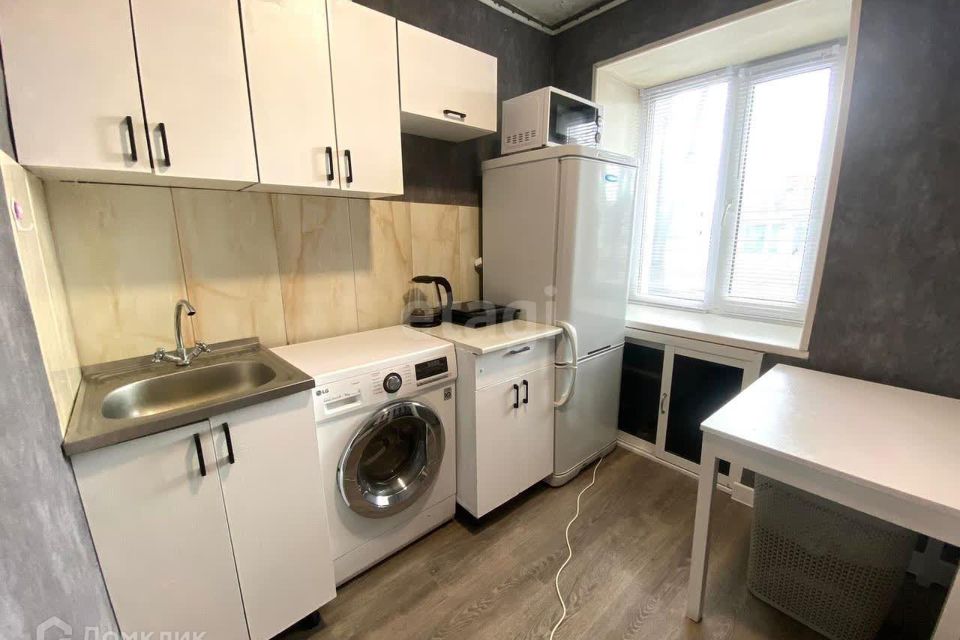 Продаётся 1-комнатная квартира, 27.4 м²