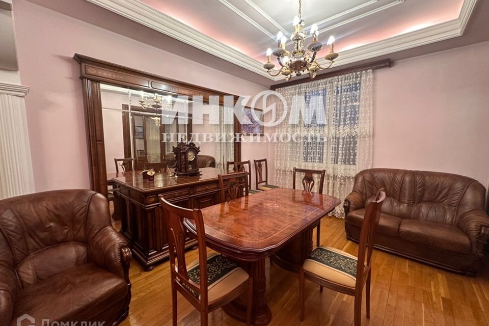 Продаётся 3-комнатная квартира, 89.2 м²