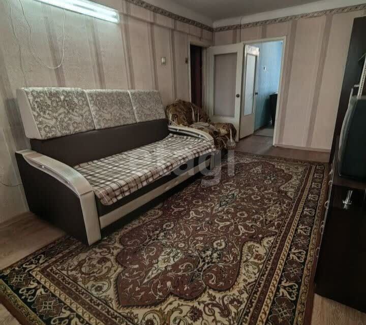 Продаётся 3-комнатная квартира, 58.9 м²