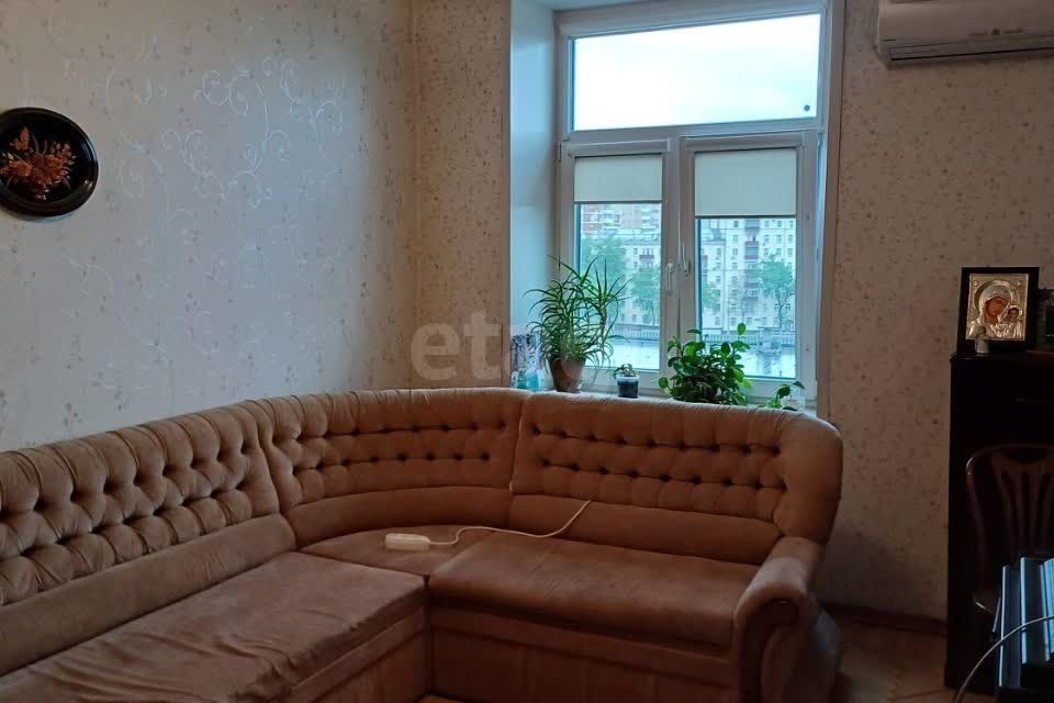 Продаётся 2-комнатная квартира, 63 м²