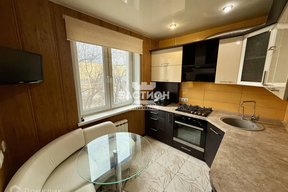 Продаётся 2-комнатная квартира, 53.3 м²