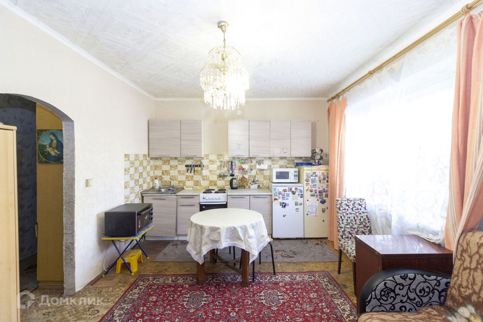 Продаётся 3-комнатная квартира, 71 м²