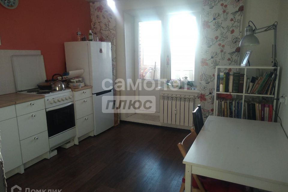 Продаётся 1-комнатная квартира, 38.8 м²