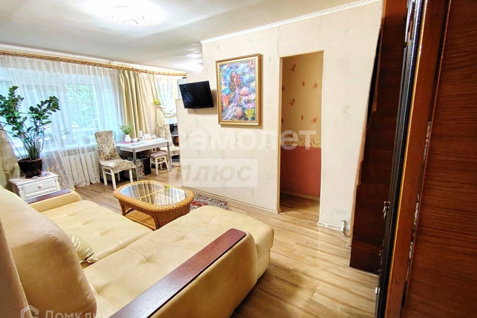 Продаётся 3-комнатная квартира, 55.2 м²