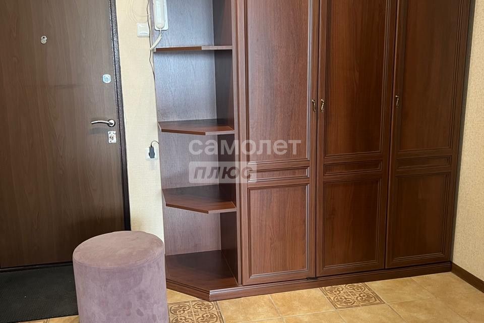 Продаётся 2-комнатная квартира, 65.2 м²