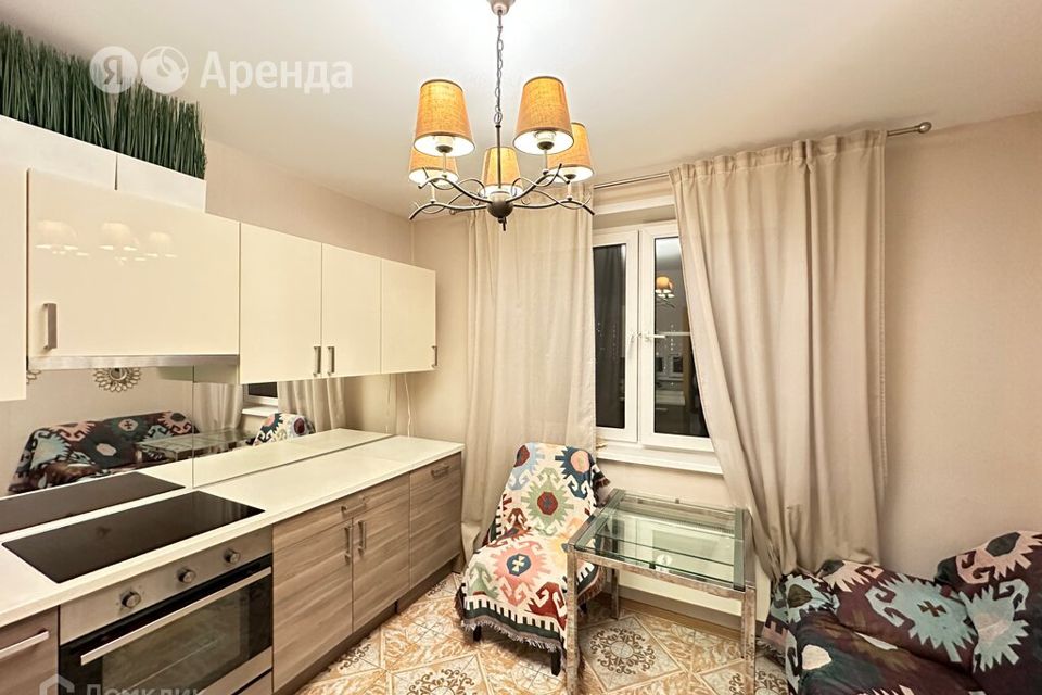 Сдаётся 3-комнатная квартира, 77 м²