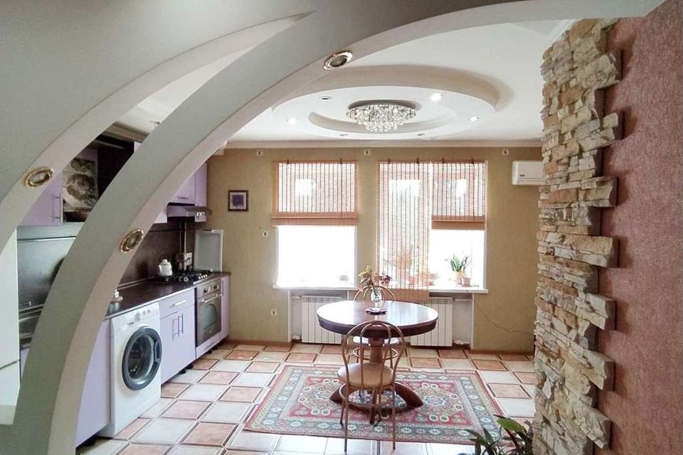 Продаётся 3-комнатная квартира, 55.4 м²