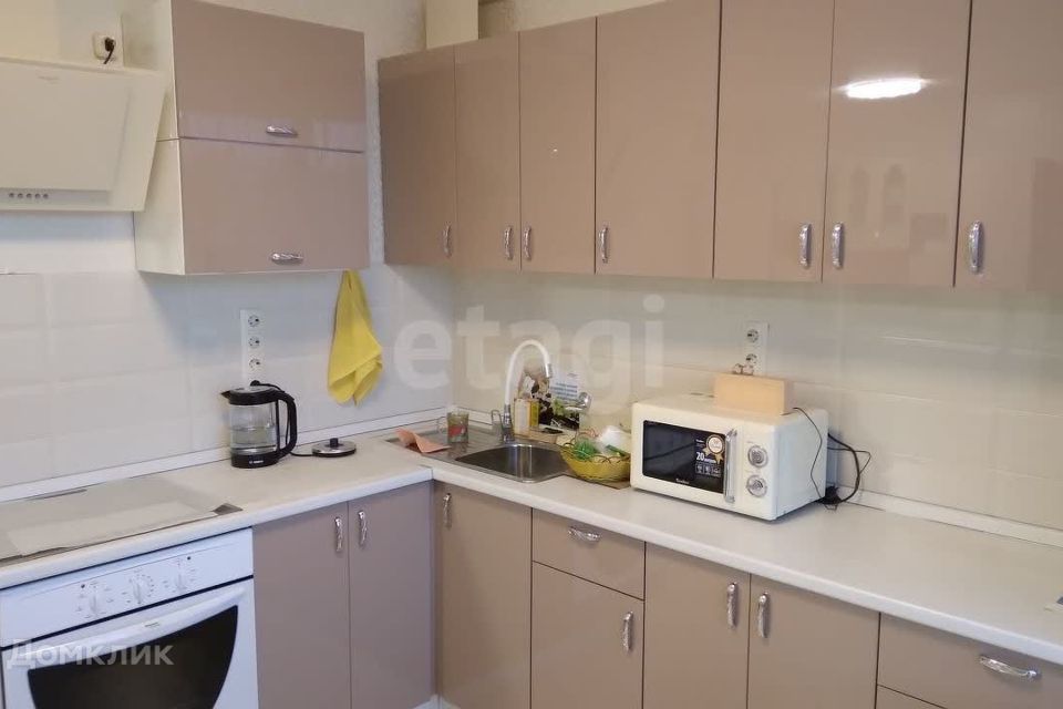 Продаётся 1-комнатная квартира, 32.7 м²