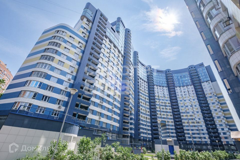Продаётся 2-комнатная квартира, 92.2 м²