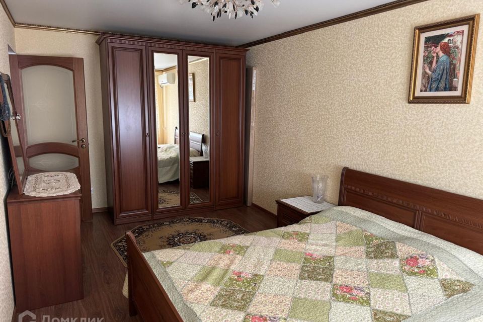 Продаётся 3-комнатная квартира, 70.1 м²