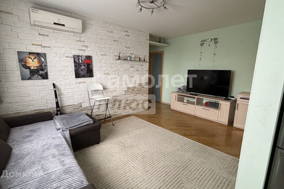 Сдаётся 2-комнатная квартира, 59.9 м²