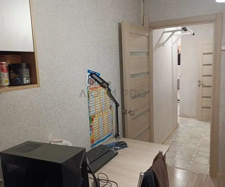 Продаётся 2-комнатная квартира, 42.2 м²
