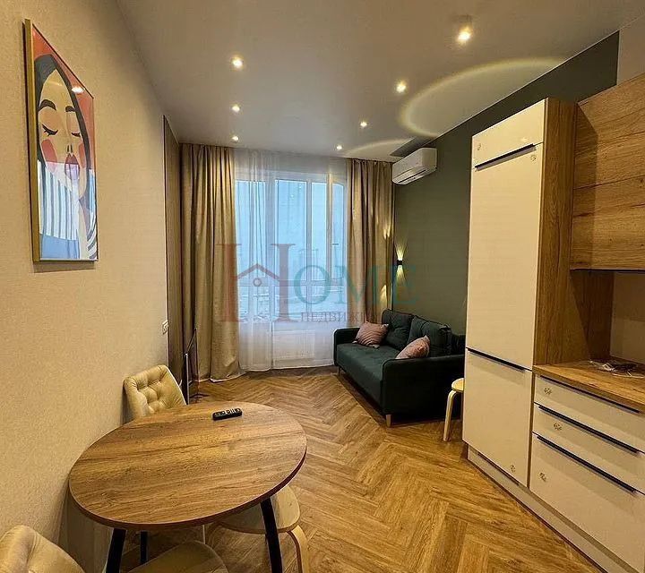 Сдаётся 2-комнатная квартира, 40 м²