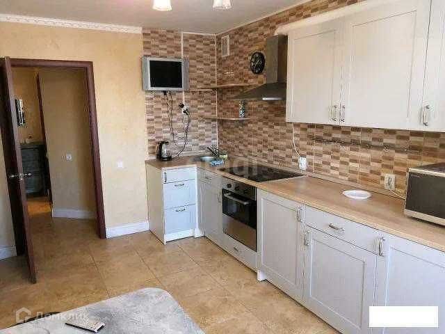 Сдаётся 1-комнатная квартира, 47 м²