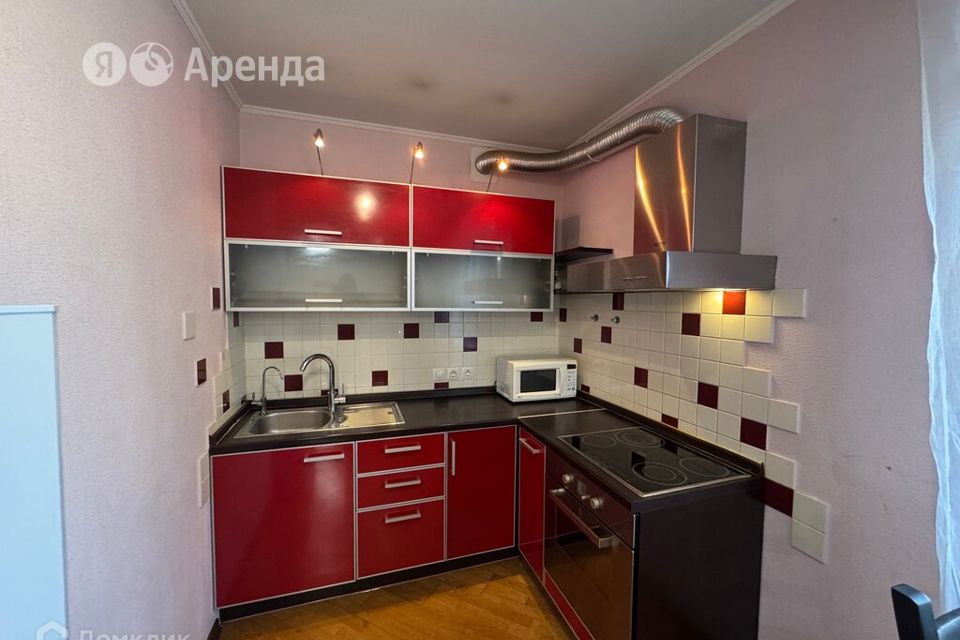 Сдаётся 2-комнатная квартира, 78 м²