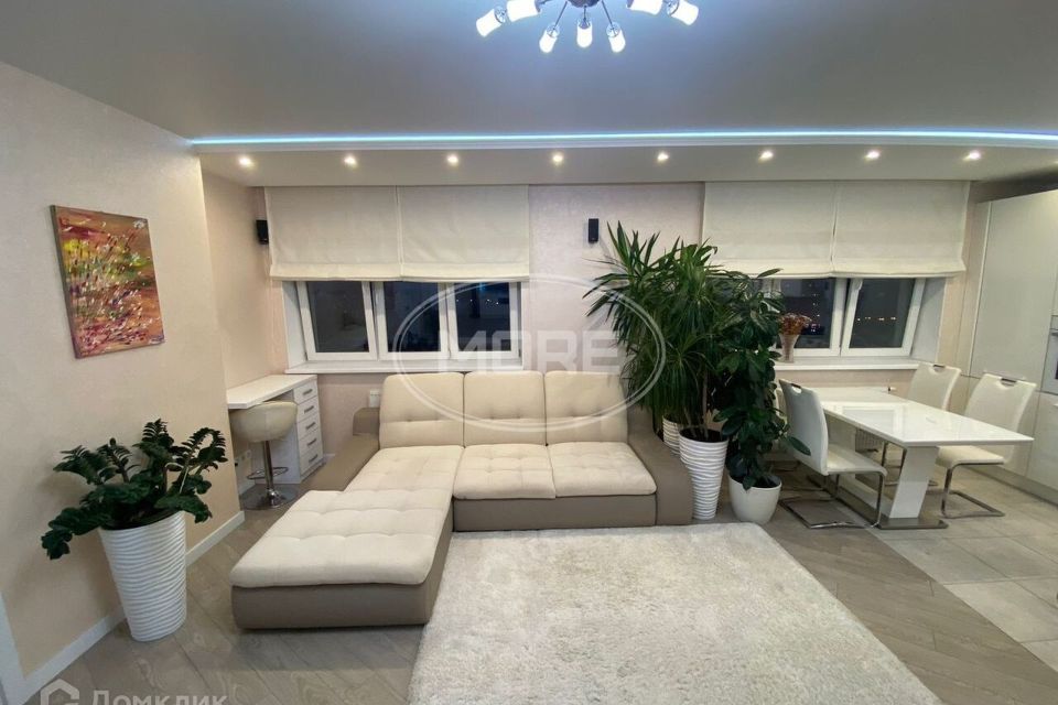 Продаётся 2-комнатная квартира, 74 м²