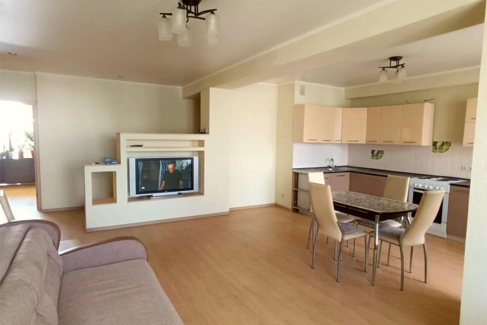 Сдаётся 3-комнатная квартира, 74.9 м²