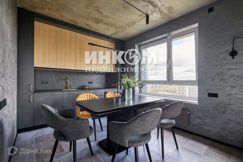 Продаётся 3-комнатная квартира, 65.6 м²