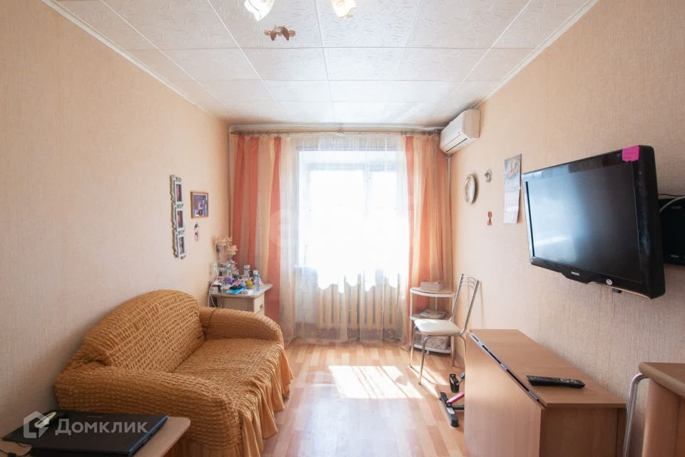Продаётся 3-комнатная квартира, 56.2 м²