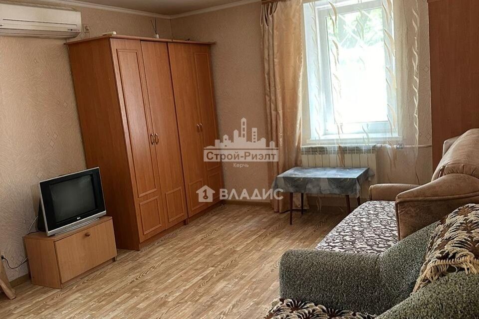 Сдаётся 1-комнатная квартира, 38 м²
