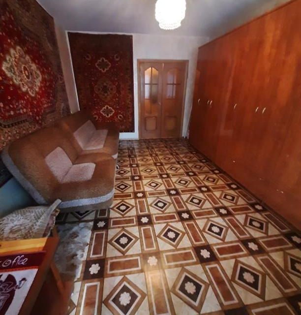Продаётся 3-комнатная квартира, 63 м²