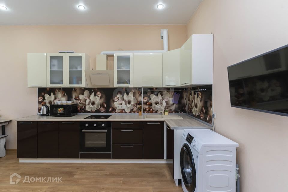 Продаётся 2-комнатная квартира, 79.1 м²