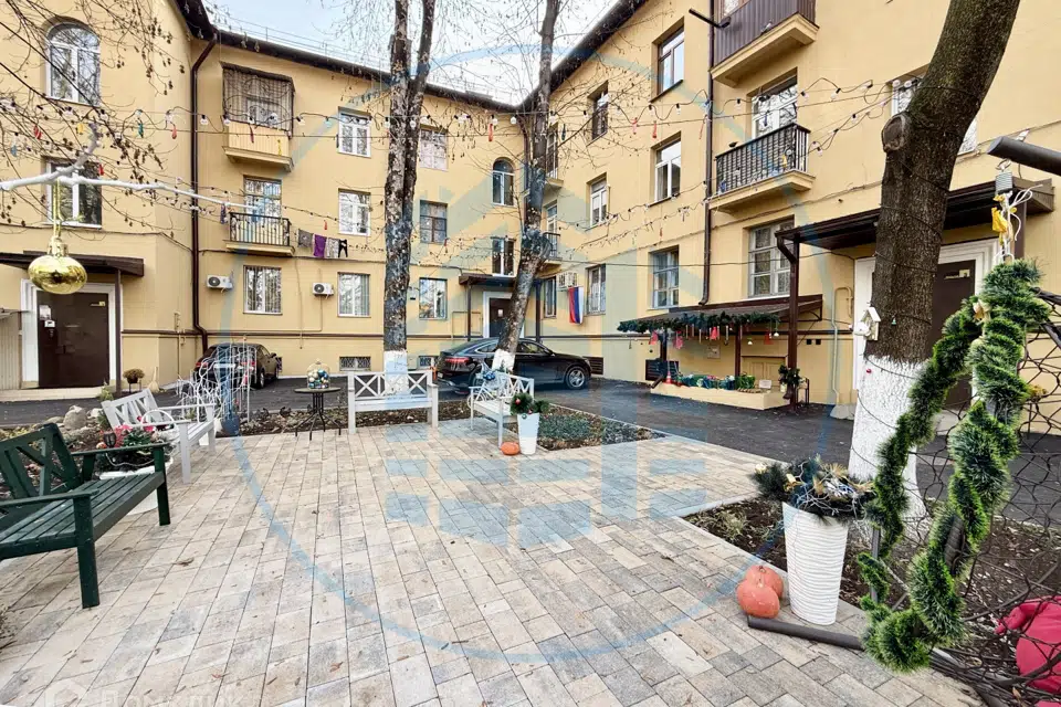 Продаётся 2-комнатная квартира, 48.4 м²