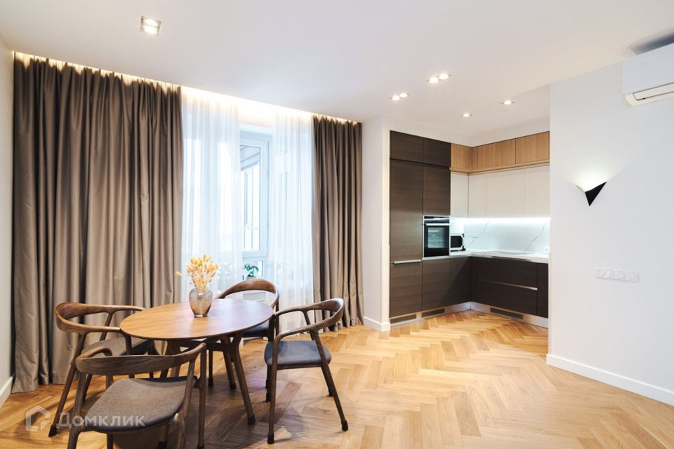 Продаётся 2-комнатная квартира, 80.54 м²