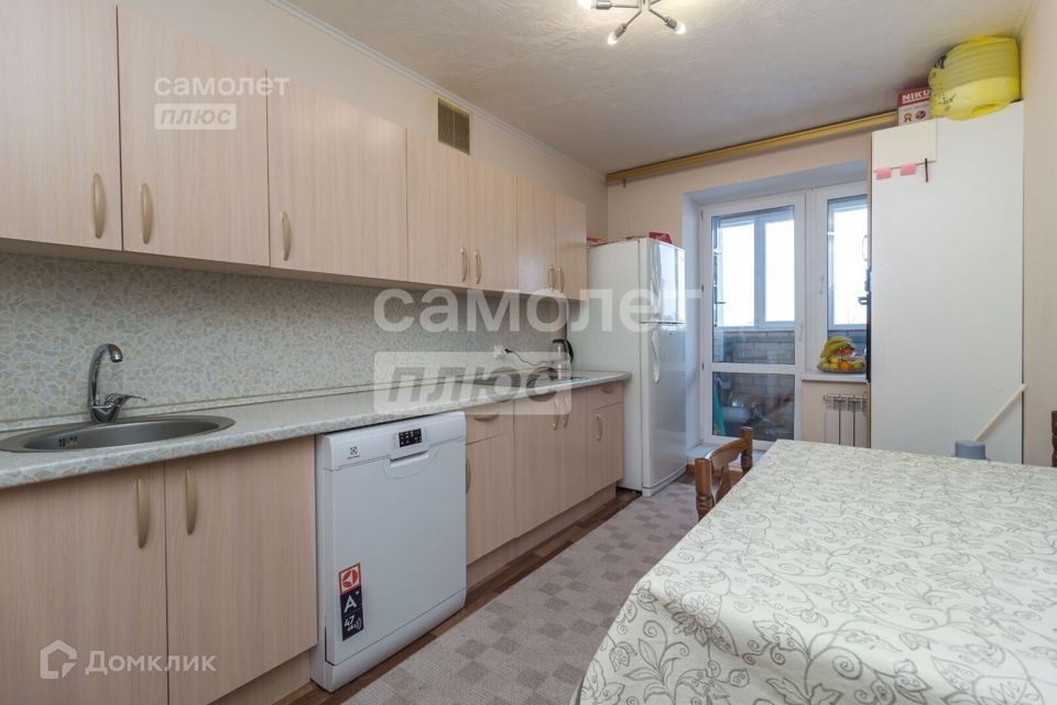 Продаётся 2-комнатная квартира, 61 м²