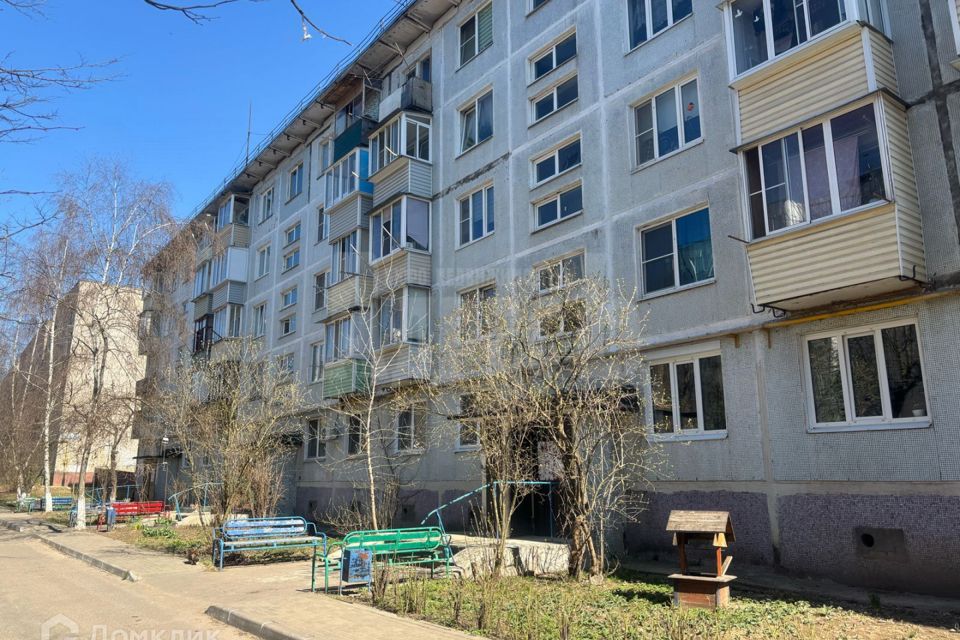 Продаётся 2-комнатная квартира, 42.2 м²