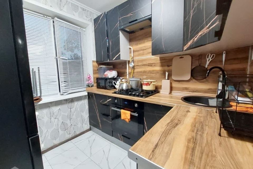 Продаётся 3-комнатная квартира, 61.3 м²