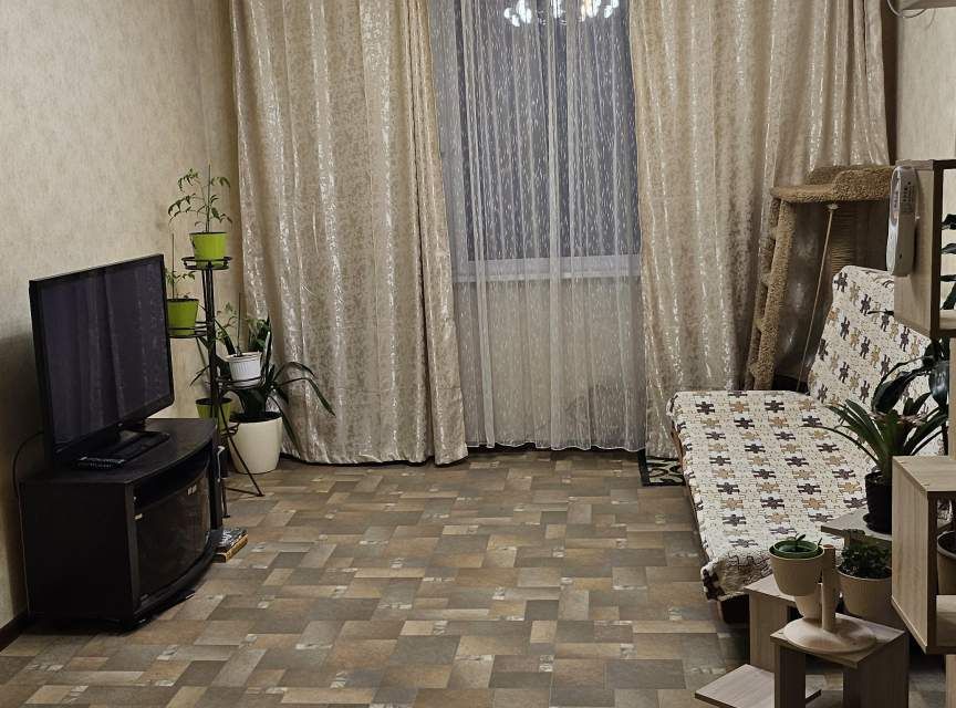 Продаётся 3-комнатная квартира, 63 м²