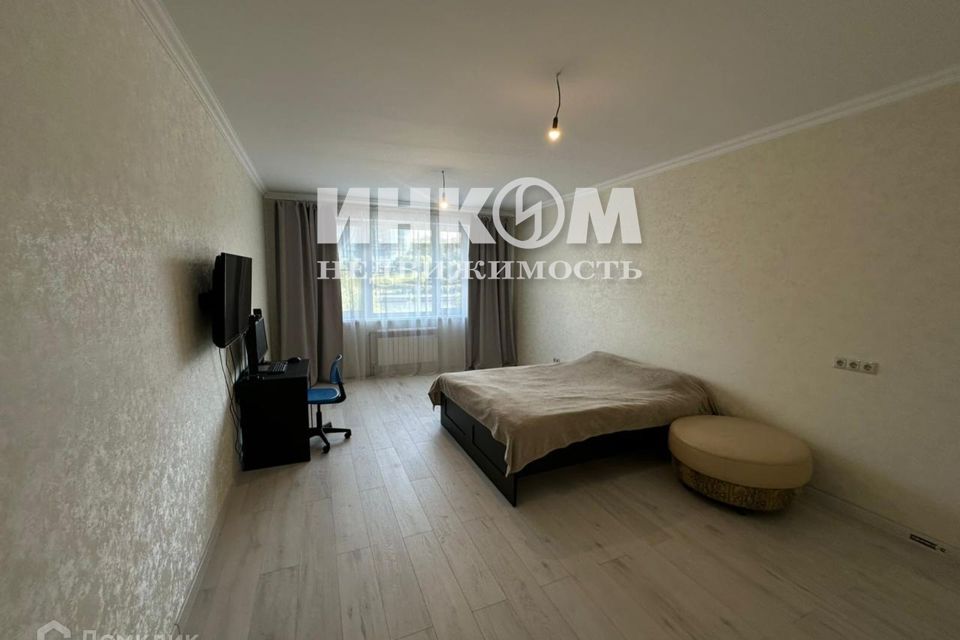 Продаётся 1-комнатная квартира, 52.2 м²