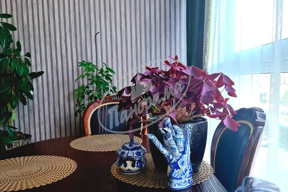 Продаётся 3-комнатная квартира, 68.4 м²