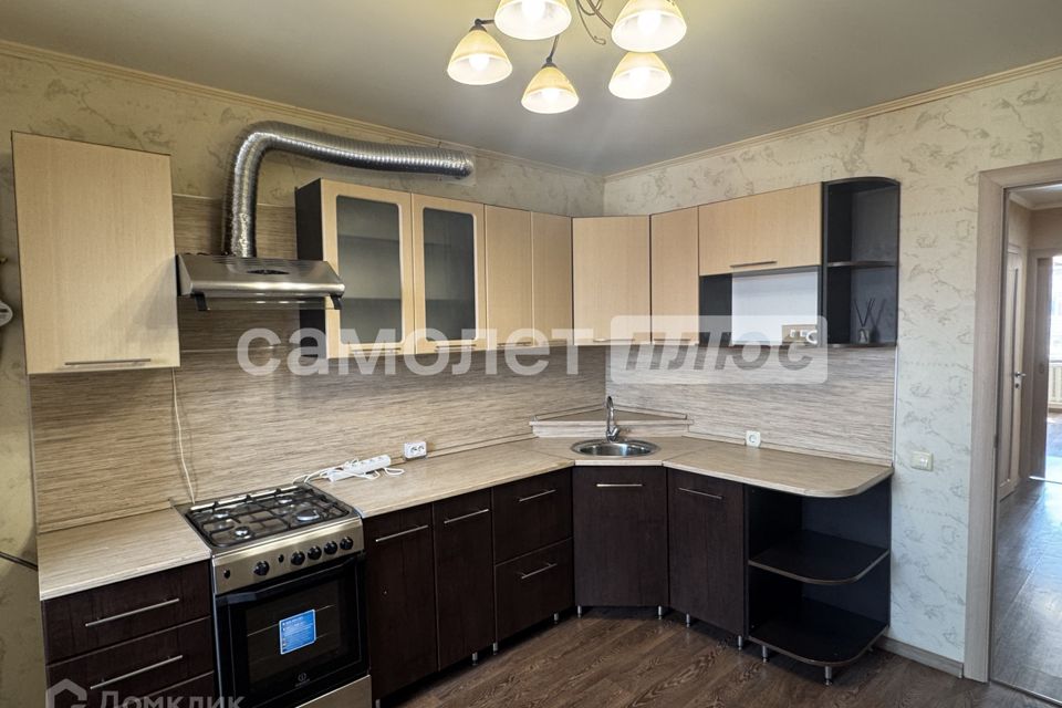 Продаётся 2-комнатная квартира, 60.4 м²