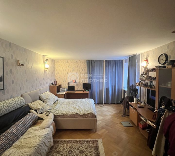 Продаётся 3-комнатная квартира, 103.3 м²