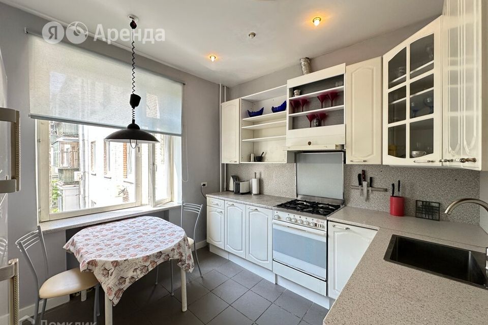 Сдаётся 3-комнатная квартира, 83 м²