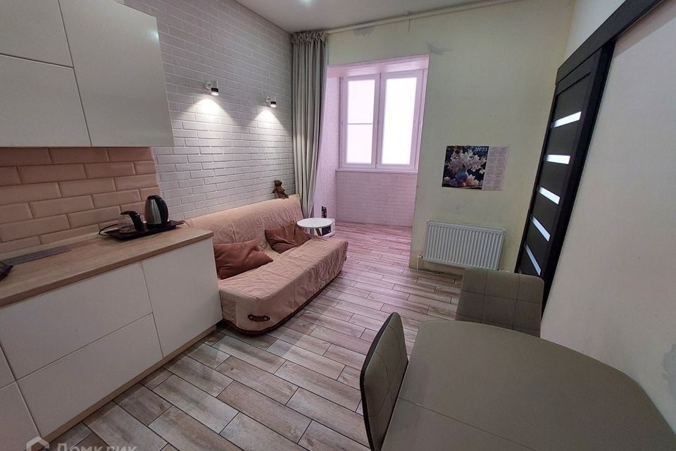 Продаётся 1-комнатная квартира, 44 м²