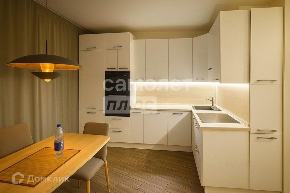Продаётся 1-комнатная квартира, 37.5 м²