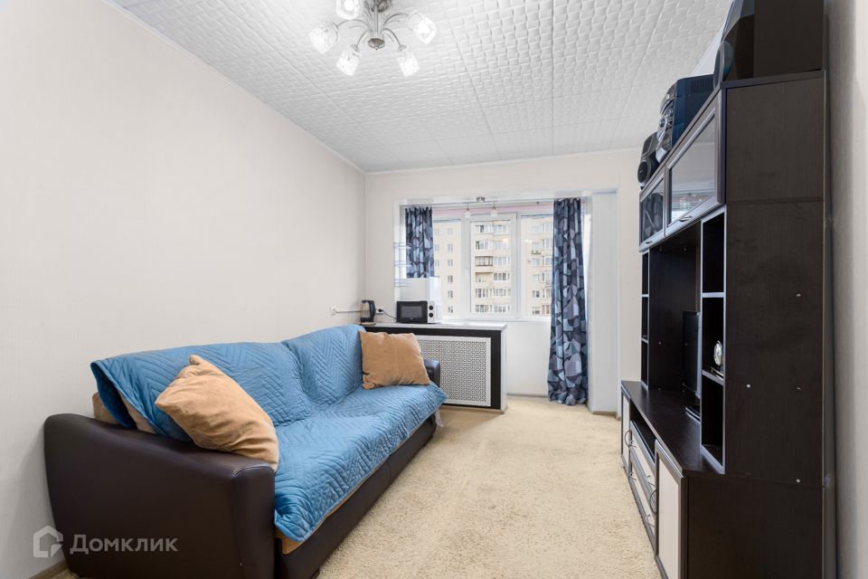 Продаётся комната в 3-комн. квартире, 13.5 м²