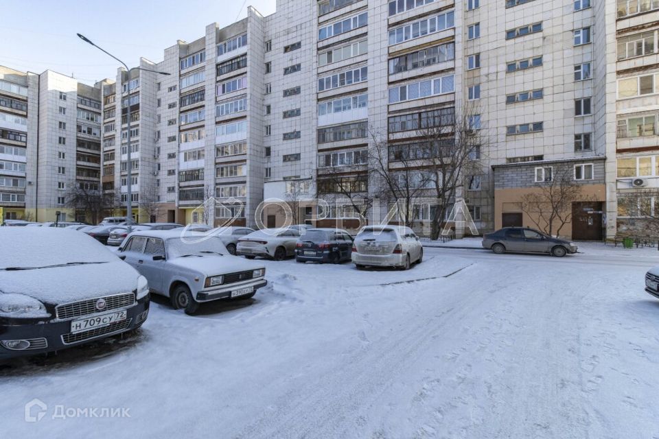Продаётся 1-комнатная квартира, 35.7 м²