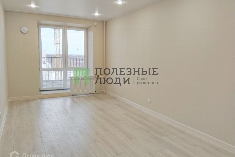 Продаётся 1-комнатная квартира, 42 м²