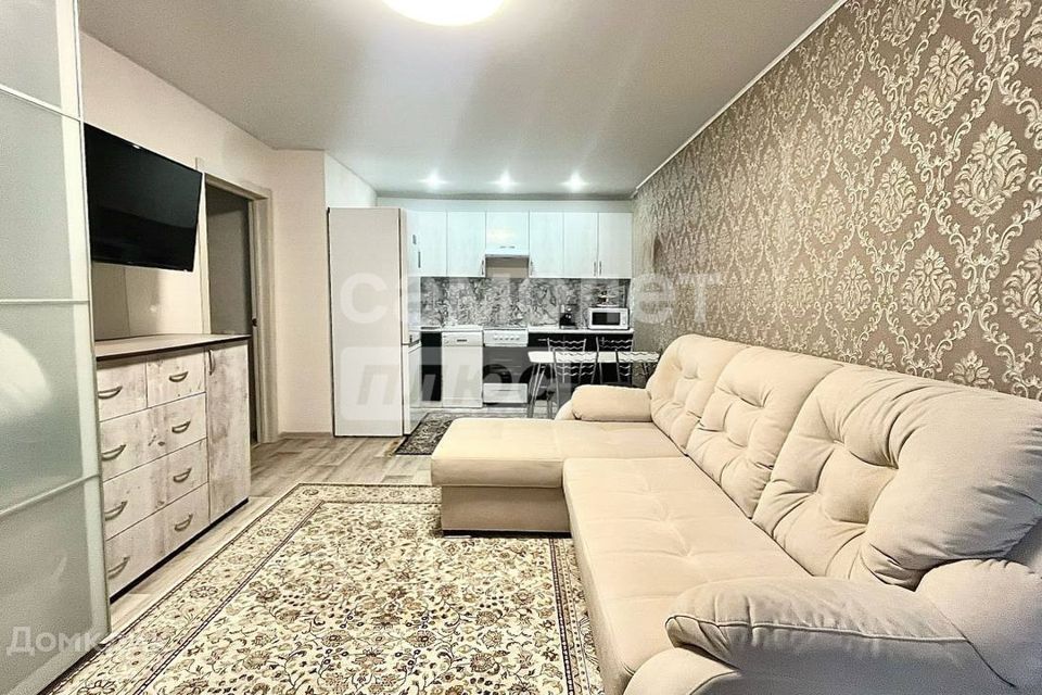 Продаётся 1-комнатная квартира, 37.1 м²