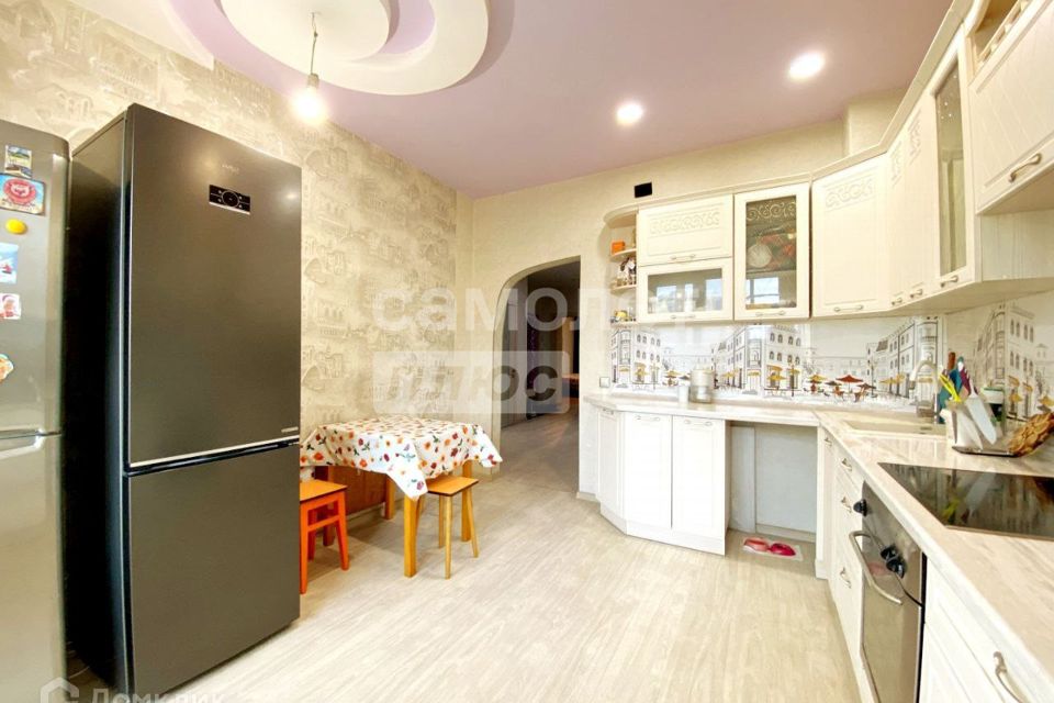 Продаётся 3-комнатная квартира, 88.3 м²