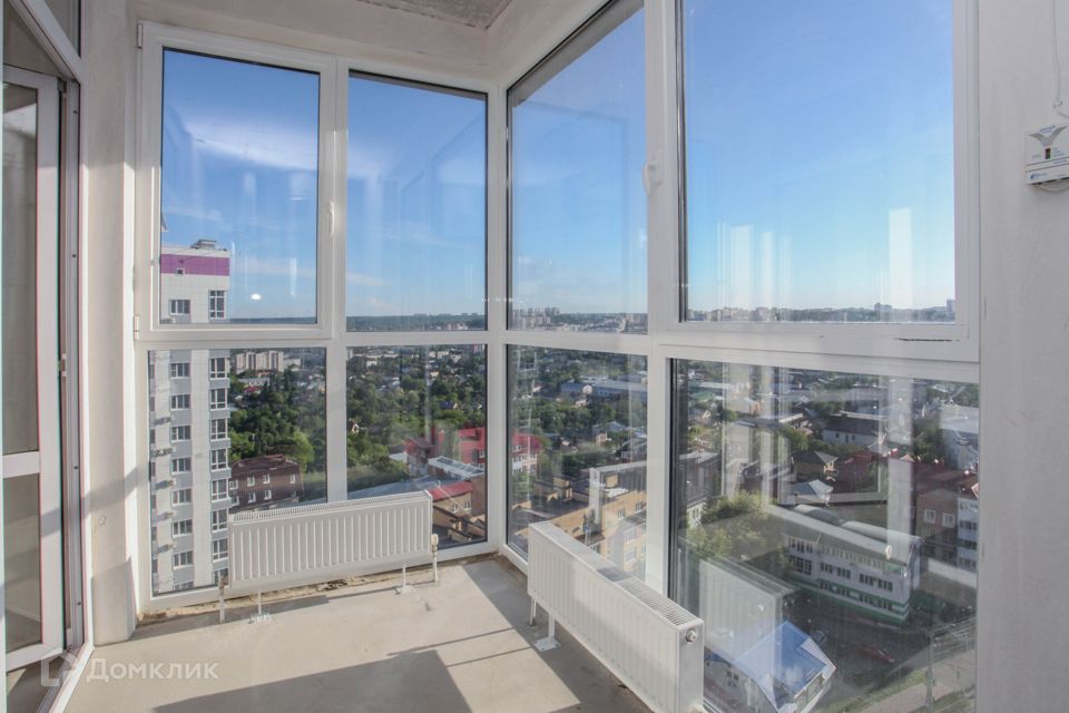 Продаётся 2-комнатная квартира, 65.3 м²