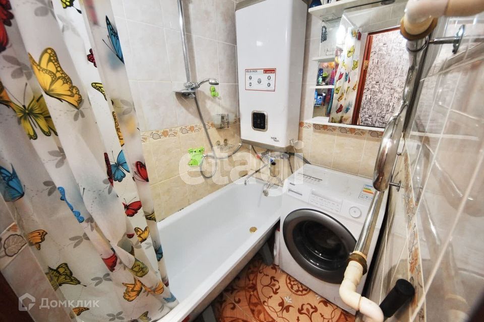Продаётся 3-комнатная квартира, 58.2 м²
