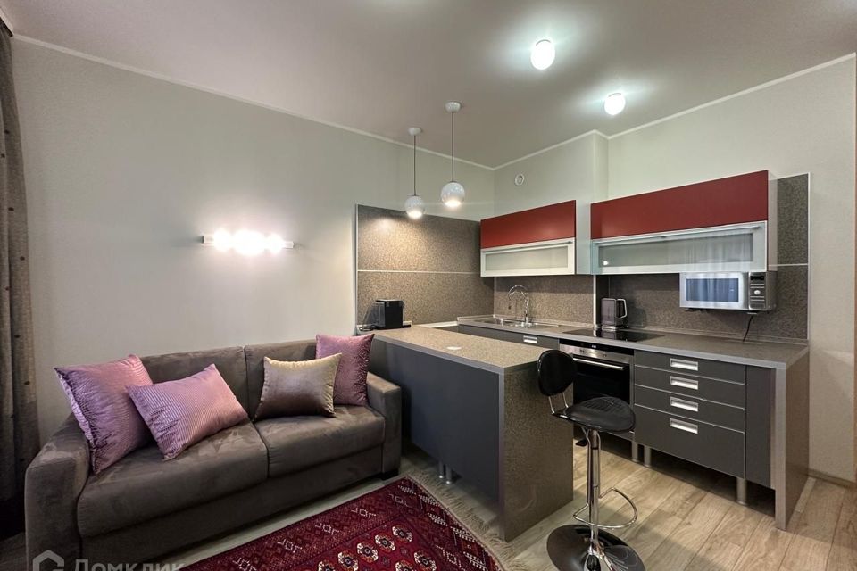 Продаётся 1-комнатная квартира, 48.5 м²